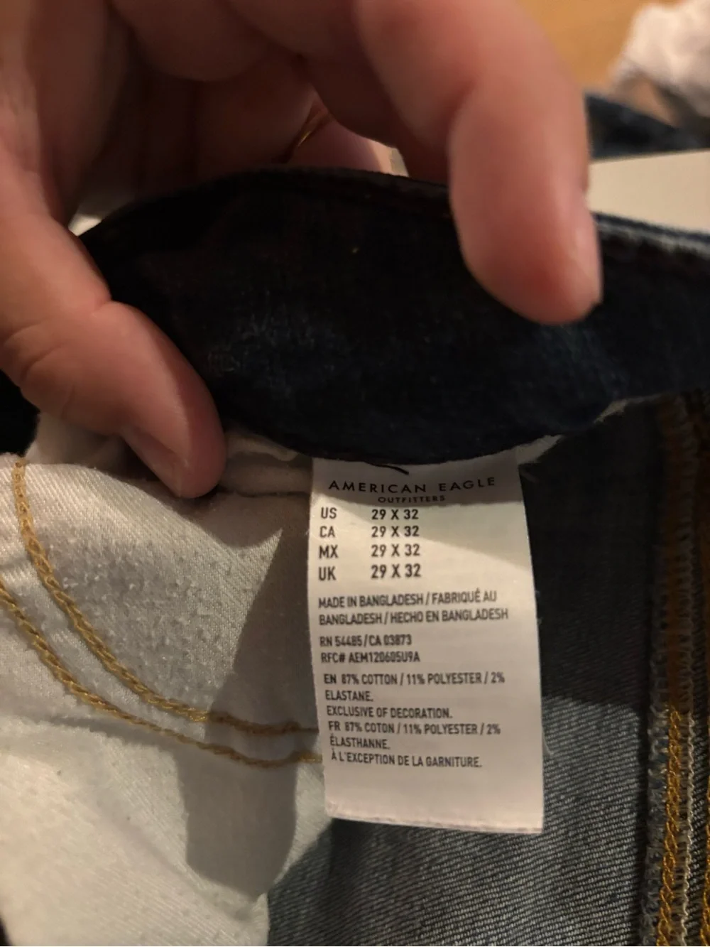 American Eagle Outfitters Men's Bootcut Jeans in Dark Blue Wash
